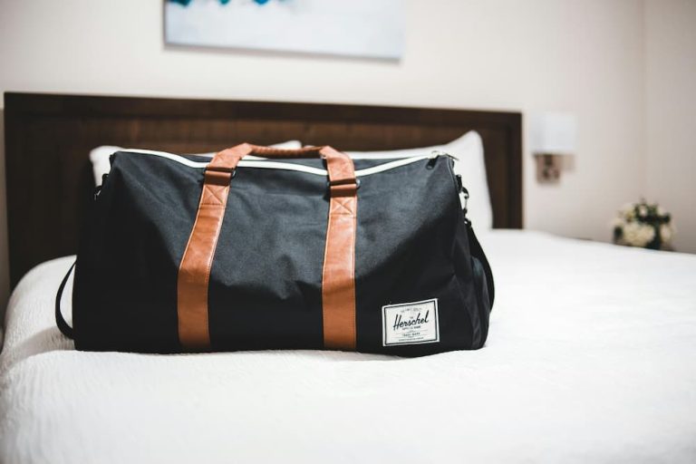 Soft travel bag